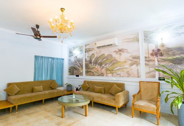  Photo Gallery