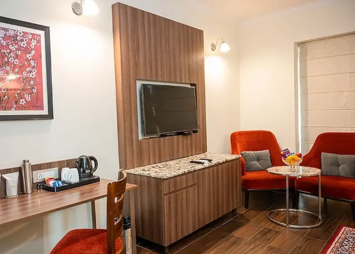 Delux Room With Balcony room