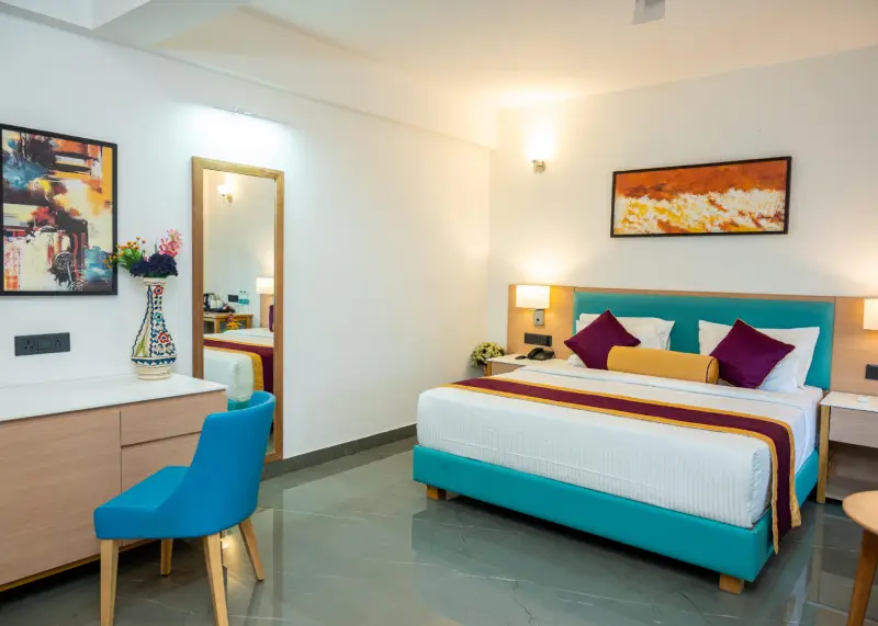 Meraden Opus room