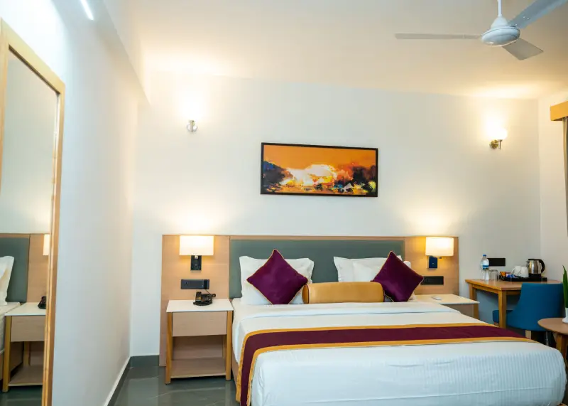 Meraden Opus room